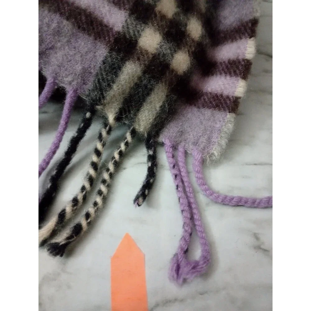 *FLAWED* VINTAGE Burberrys of London 100% Cashmere Scarf
